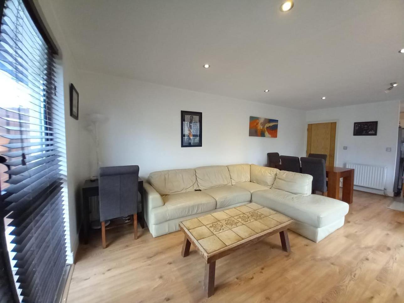 Apartment 2br Beautiful Mins From Seaside And Mountains
